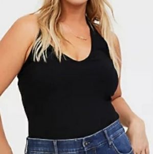 BLACK FOXY HALTER TOP